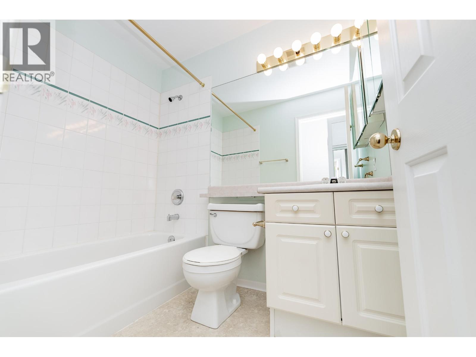 304 2109 Rowland Street, Port Coquitlam, British Columbia  V3C 6J4 - Photo 14 - R3090657