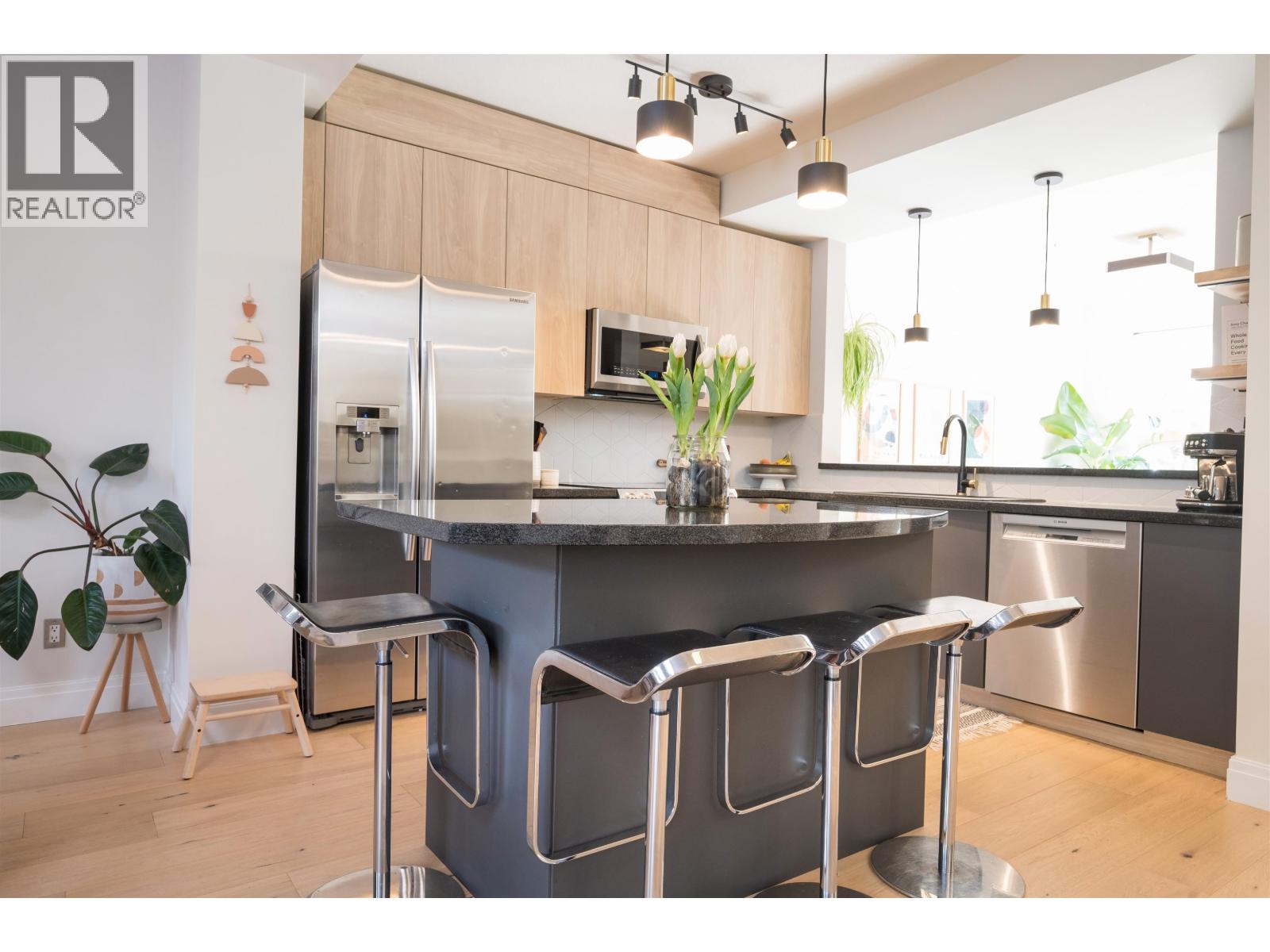 57 40632 Government Road, Squamish, British Columbia  V8B 0M7 - Photo 6 - R3090666