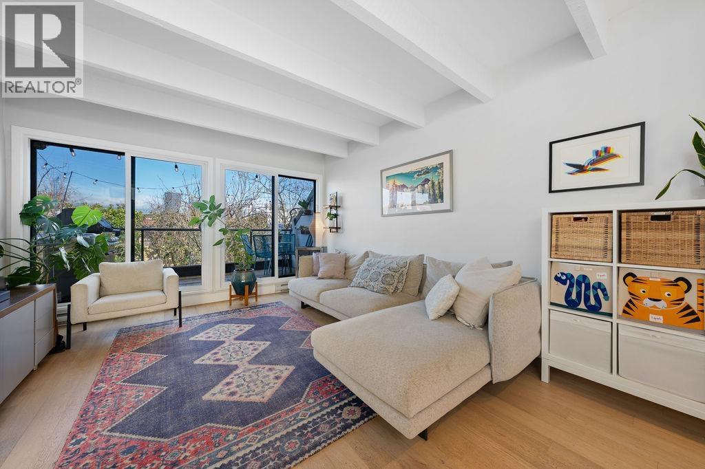 2 1214 W 7th Avenue, Vancouver, British Columbia  V6H 1B6 - Photo 1 - R3090679