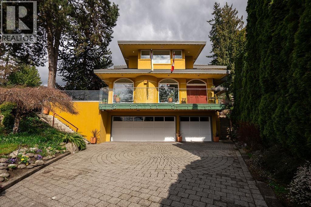 2635 Rosebery Avenue, West Vancouver, British Columbia  V7V 3A3 - Photo 2 - R3090683