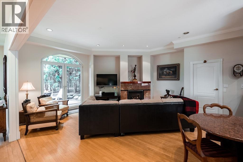 2635 Rosebery Avenue, West Vancouver, British Columbia  V7V 3A3 - Photo 23 - R3090683