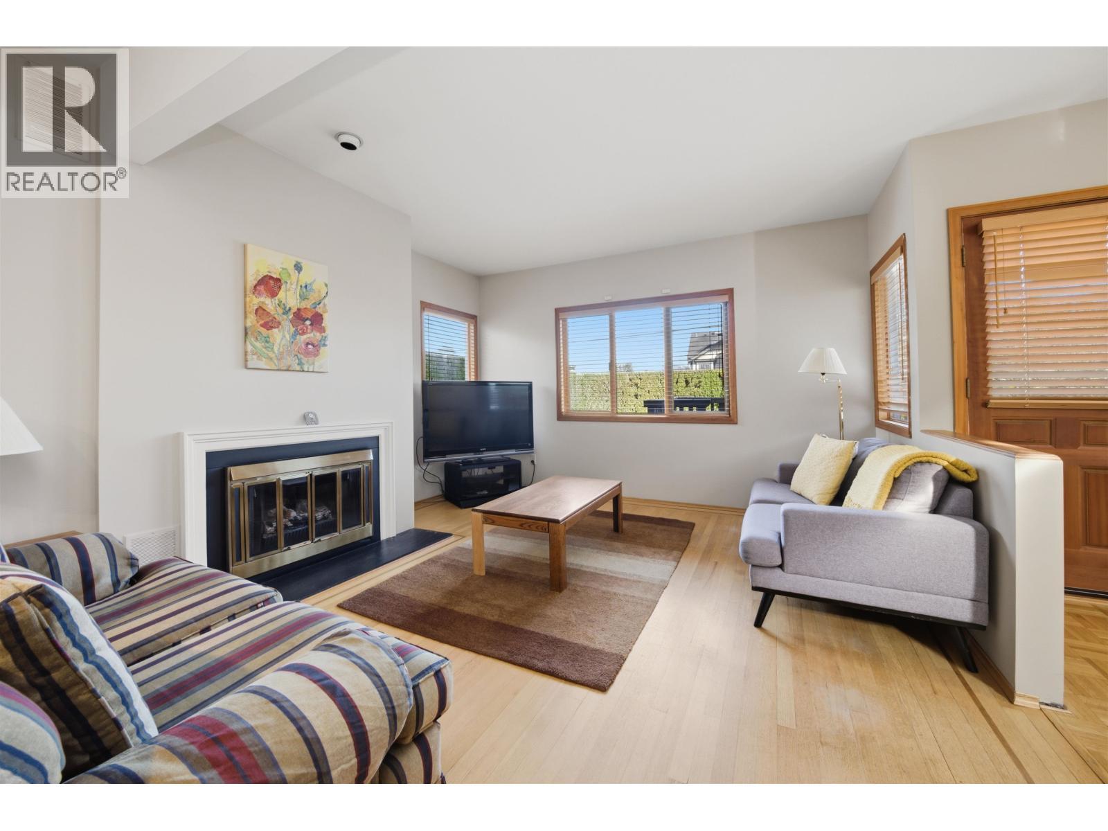 2865 W 30th Avenue, Vancouver, British Columbia  V6L 1Z1 - Photo 3 - R3090687