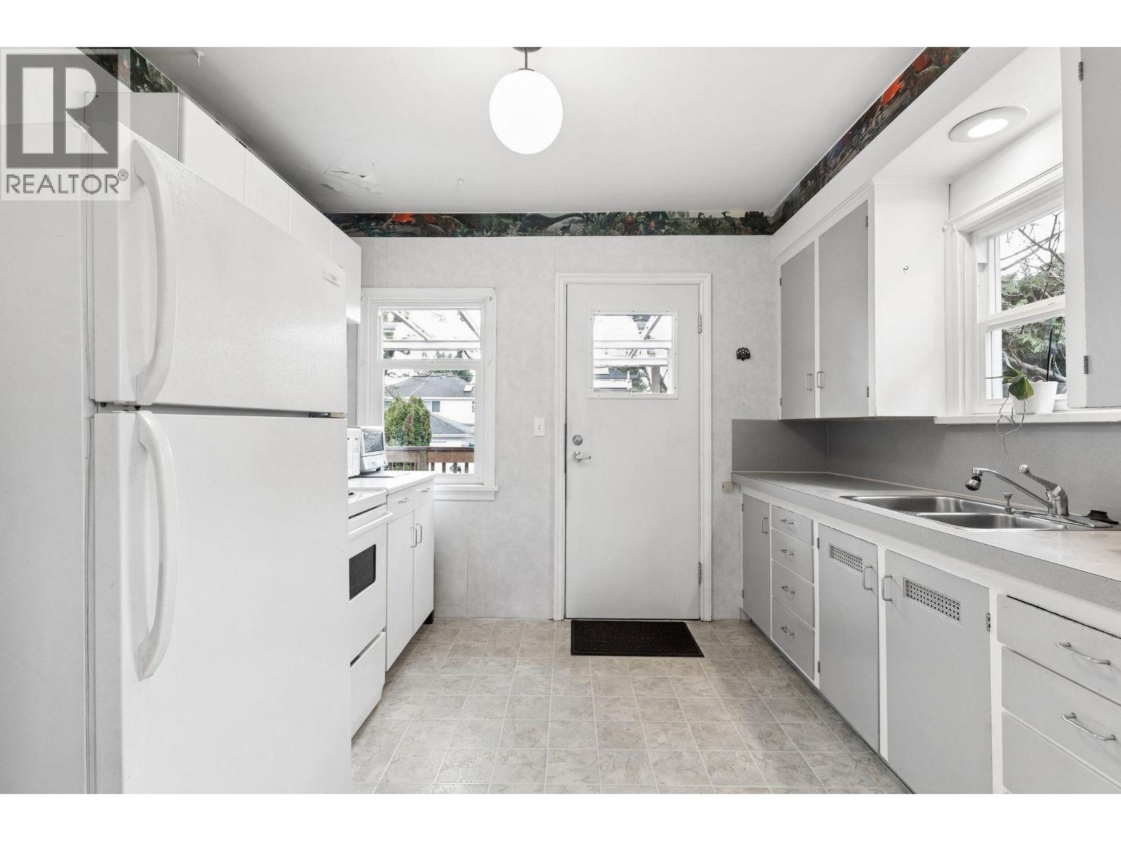 7621 Cartier Street, Vancouver, British Columbia  V6P 4T2 - Photo 12 - R3090702