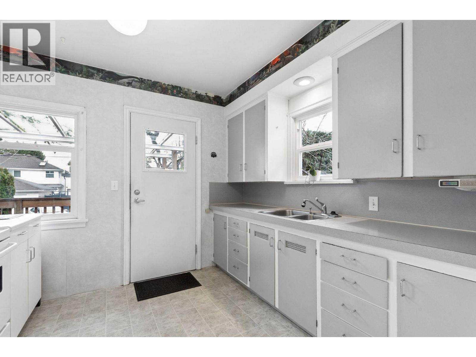 7621 Cartier Street, Vancouver, British Columbia  V6P 4T2 - Photo 13 - R3090702