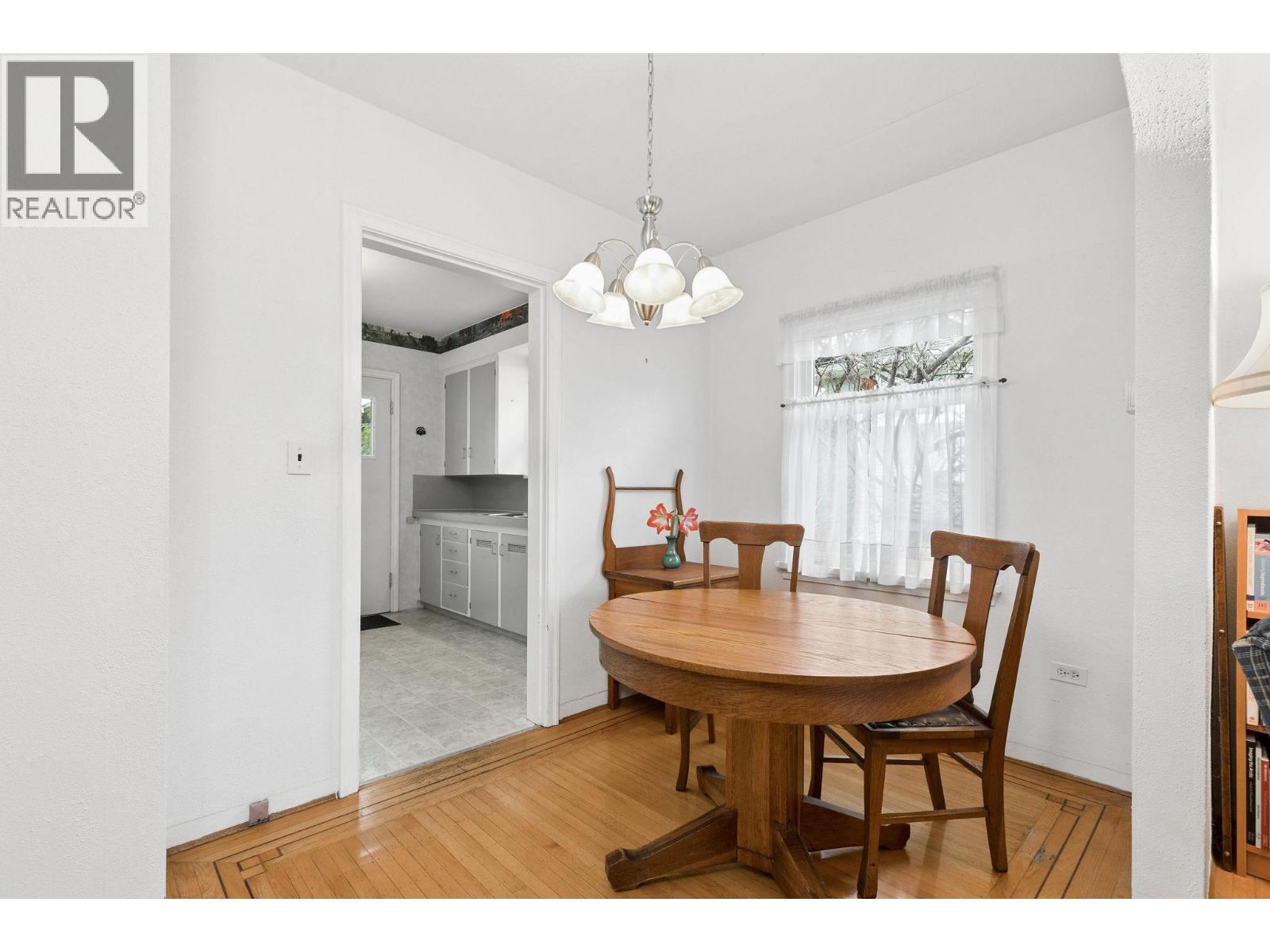 7621 Cartier Street, Vancouver, British Columbia  V6P 4T2 - Photo 6 - R3090702