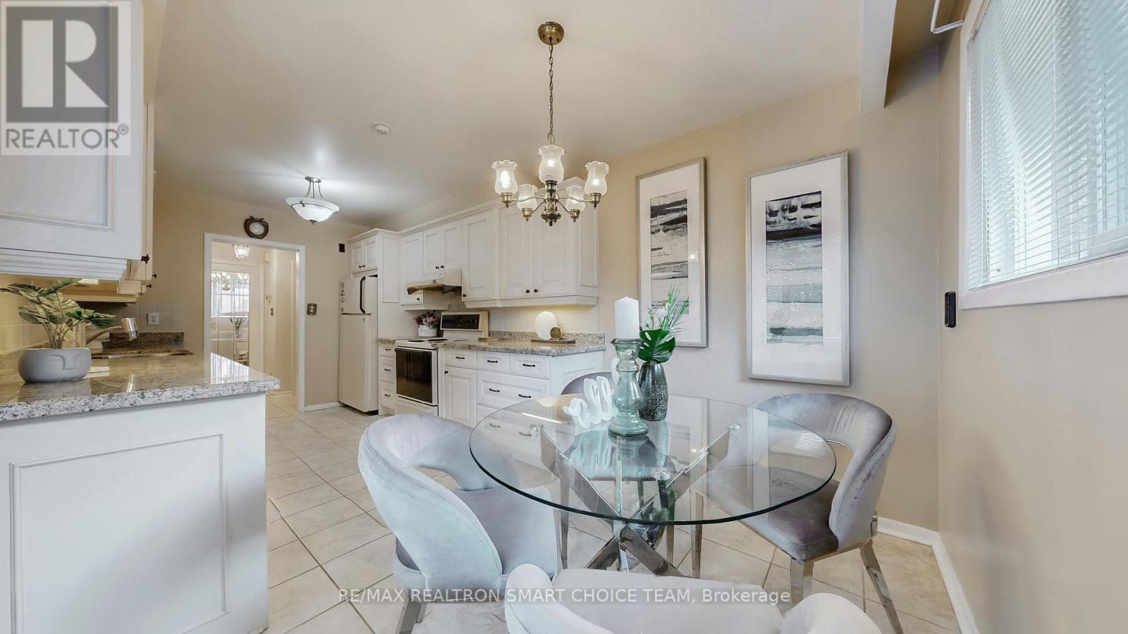 18 Brenham Crescent, Toronto, Ontario  M2M 2L1 - Photo 15 - C12795600