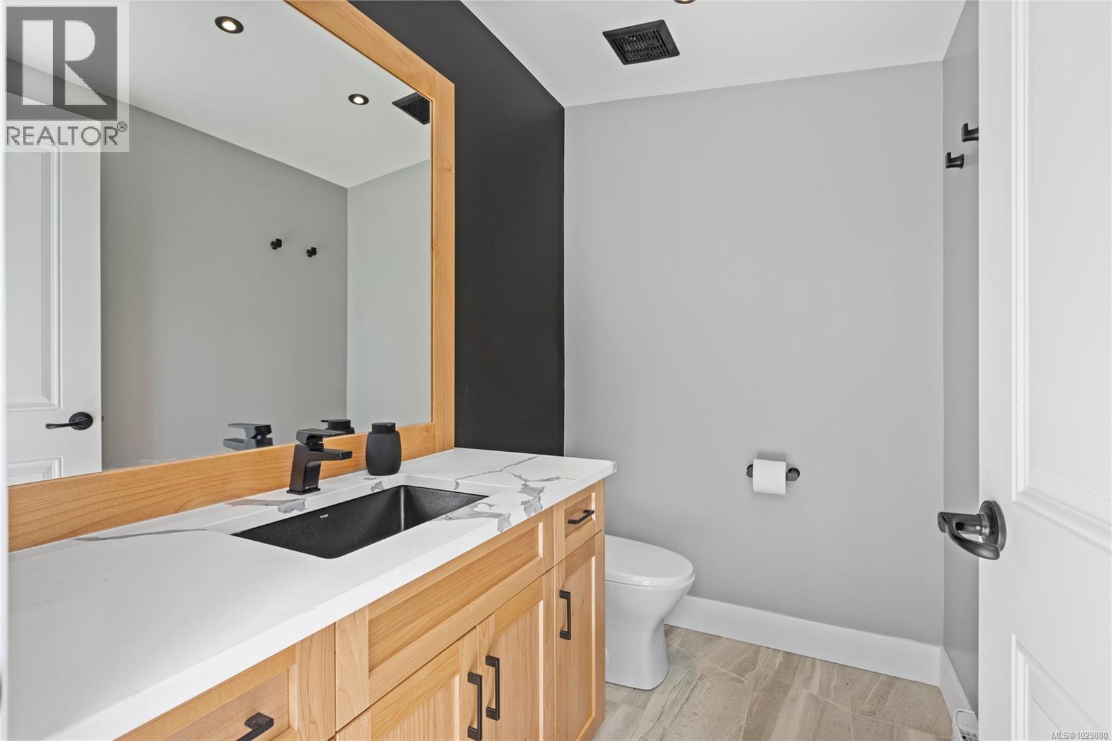 1407 Leffler Rd, Errington, British Columbia  V0R 1V0 - Photo 28 - 1025880