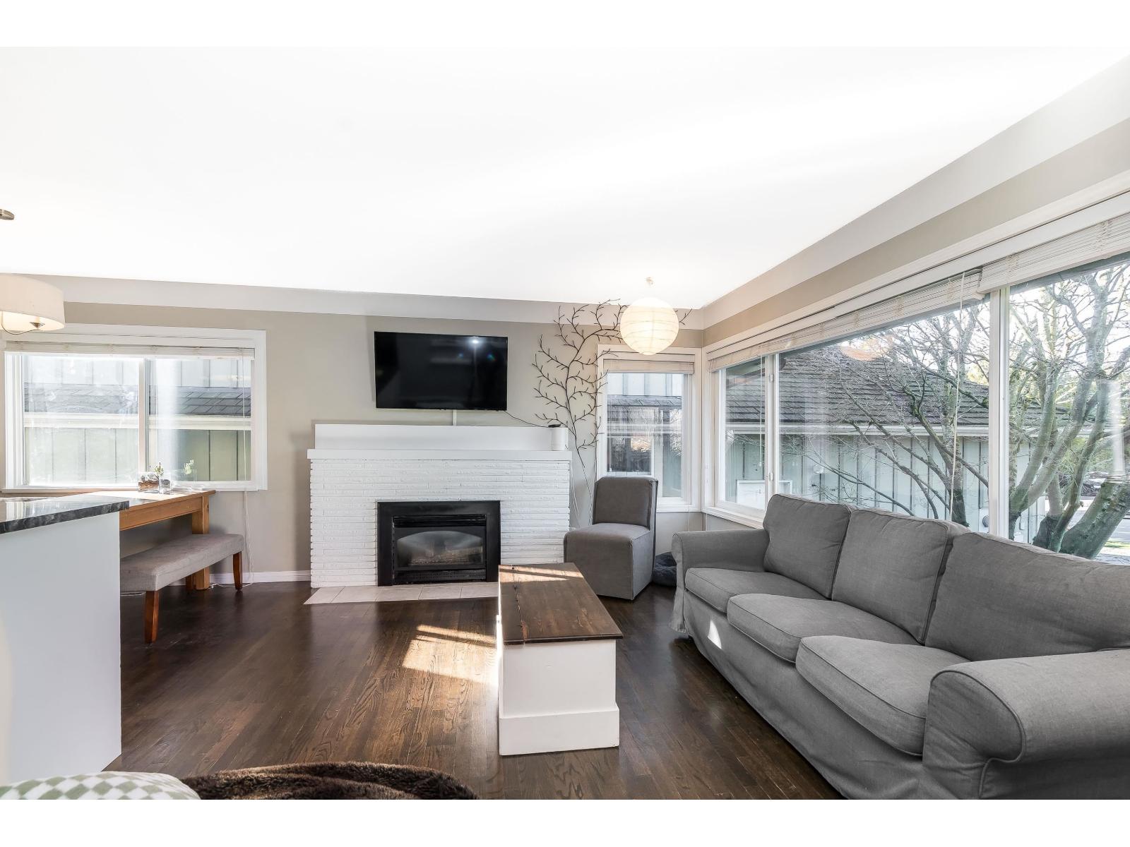 14780 32 AVENUE, Surrey, British Columbia