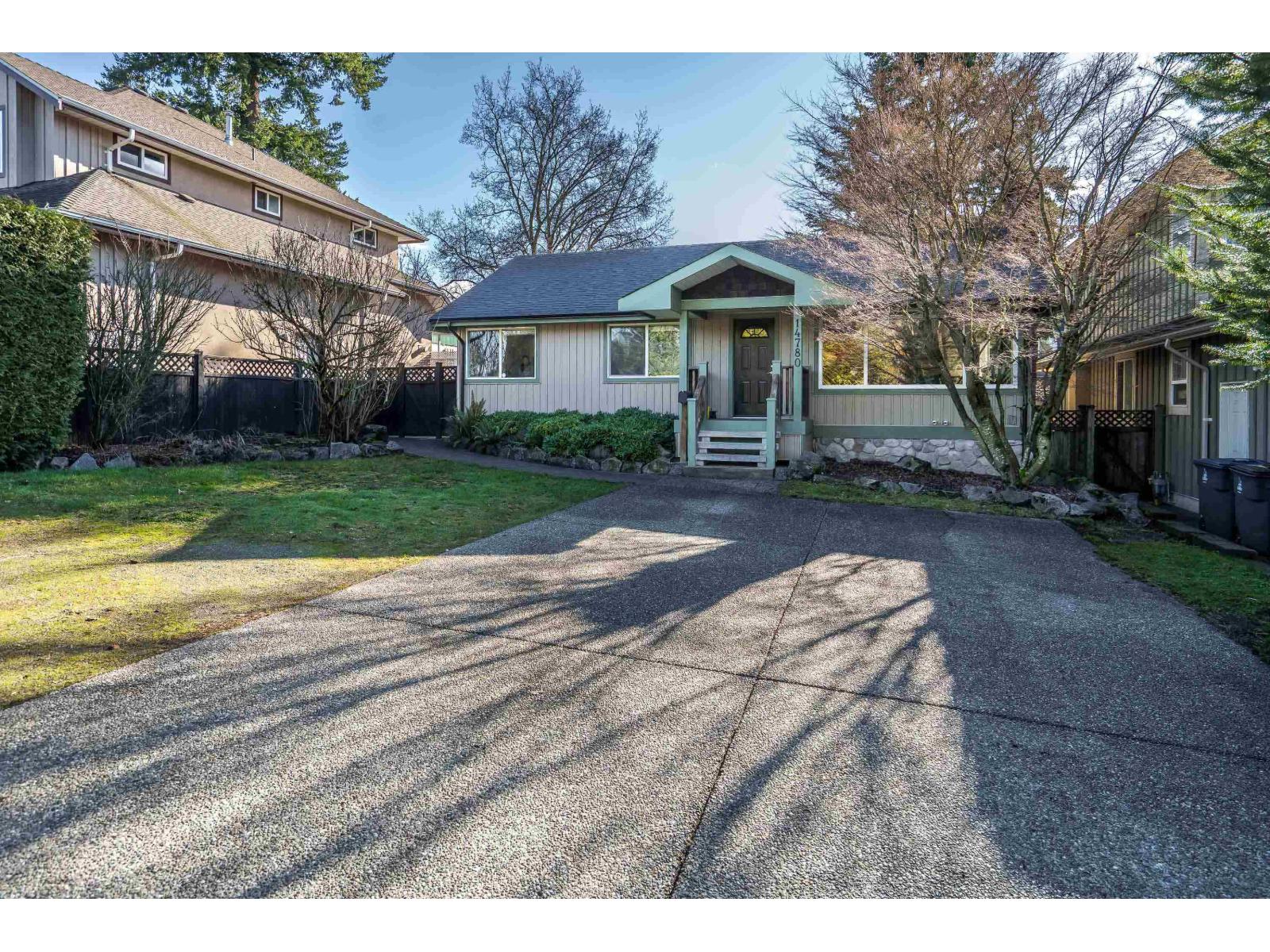 14780 32 Avenue, Surrey, British Columbia  V4P 2J7 - Photo 2 - R3088313