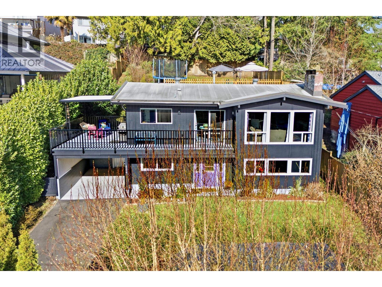 4174 Dollarton Highway, North Vancouver, British Columbia  V7G 1A2 - Photo 29 - R3090513