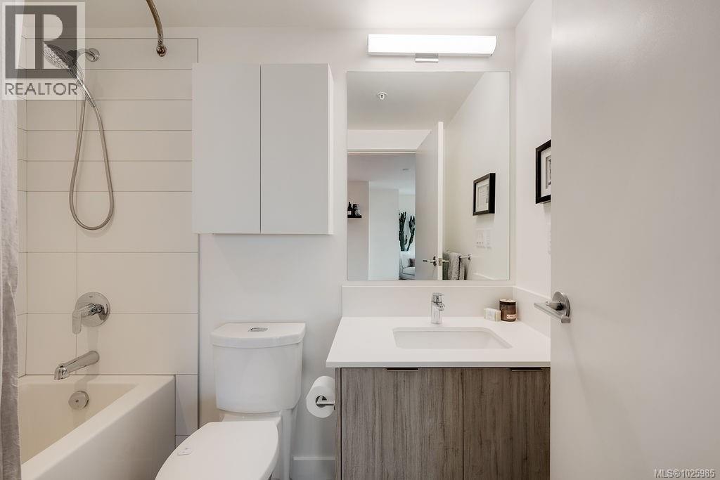 604 845 Johnson St, Victoria, British Columbia  V8W 0G3 - Photo 8 - 1025985