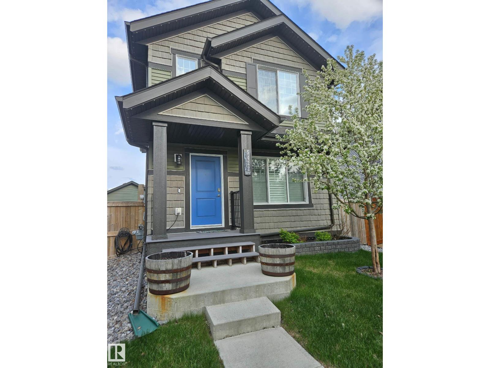 5422 Crabapple Lo Sw, Edmonton, Alberta  T6X 1S5 - Photo 2 - E4473141
