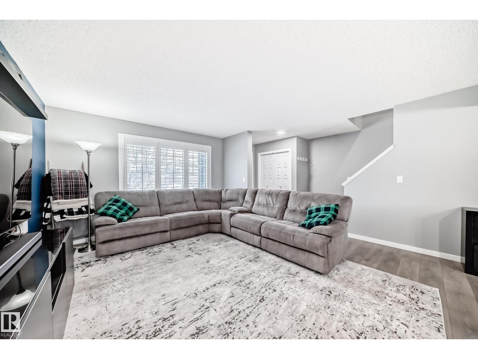 5422 Crabapple Lo Sw, Edmonton, Alberta  T6X 1S5 - Photo 5 - E4473141