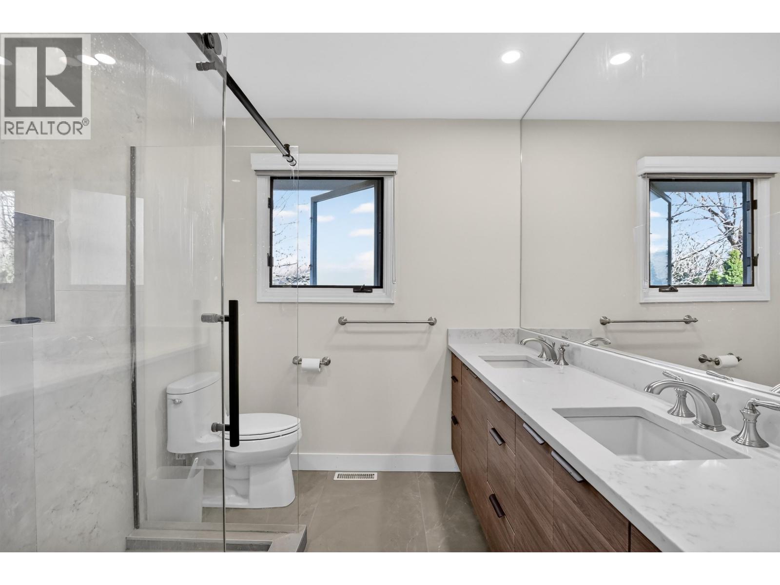 5551 Floyd Avenue, Richmond, British Columbia  V7E 5L9 - Photo 28 - R3090299