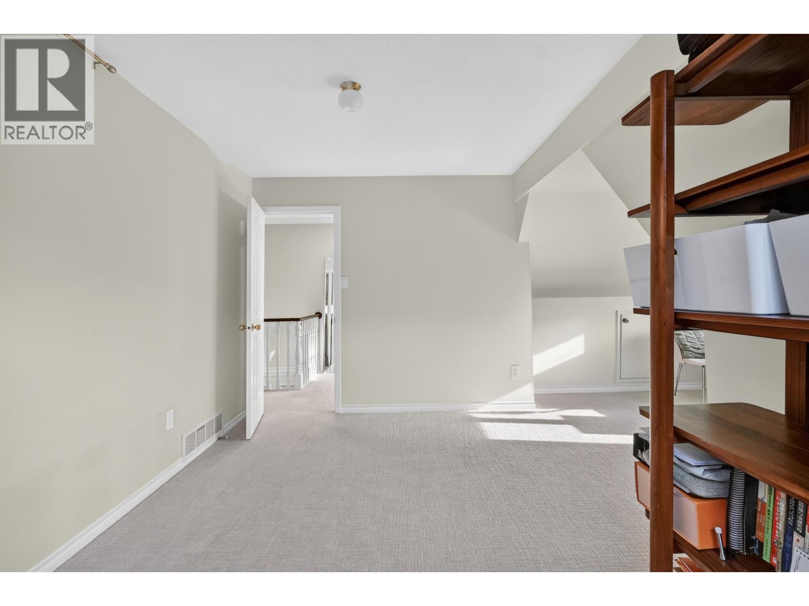 5551 Floyd Avenue, Richmond, British Columbia  V7E 5L9 - Photo 37 - R3090299