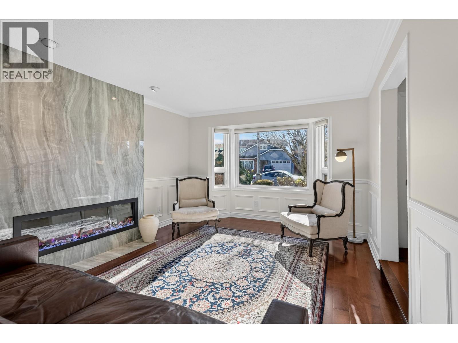 5551 Floyd Avenue, Richmond, British Columbia  V7E 5L9 - Photo 2 - R3090299