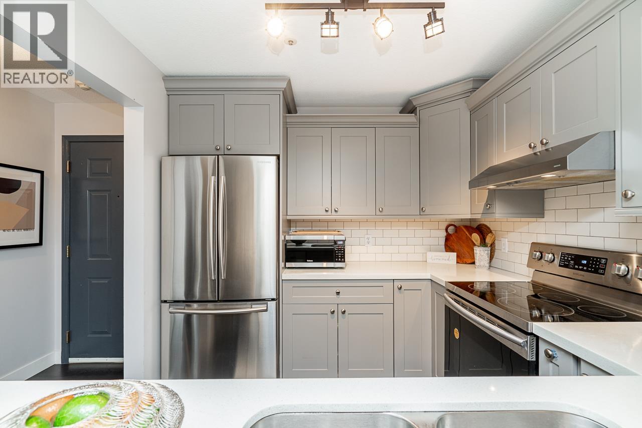 303 2960 Princess Crescent, Coquitlam, British Columbia  V3B 7P2 - Photo 11 - R3090515