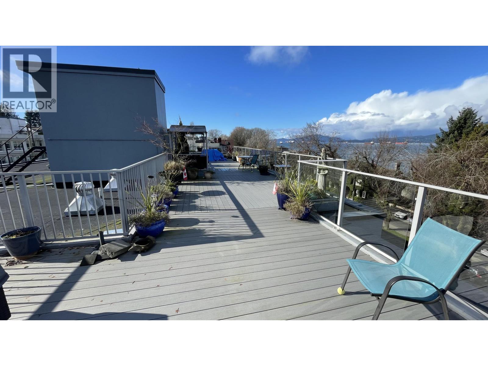 304 2430 Point Grey Road, Vancouver, British Columbia  V6K 1A2 - Photo 11 - R3089228