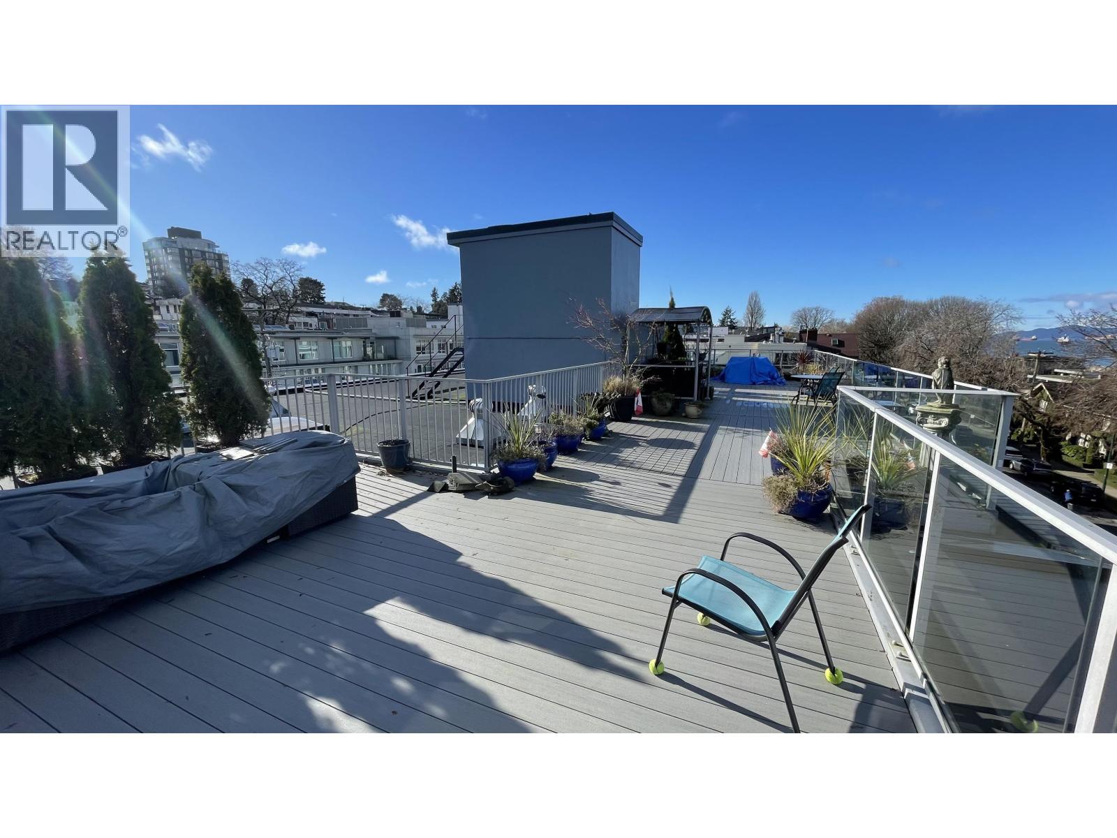 304 2430 Point Grey Road, Vancouver, British Columbia  V6K 1A2 - Photo 10 - R3089228