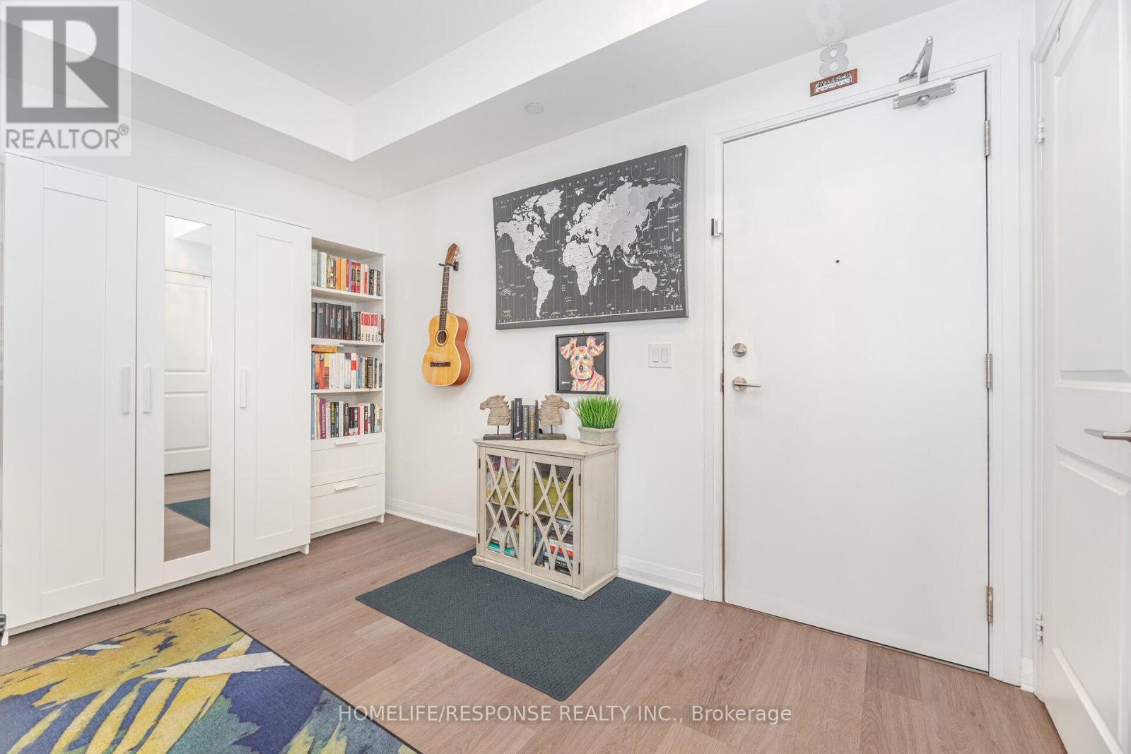 1206 - 55 Oneida Crescent, Richmond Hill, Ontario  L4B 0E8 - Photo 5 - N12795622