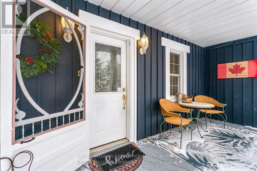 829 Memorial Avenue, Orillia, Ontario  L3V 0T7 - Photo 4 - S12795396