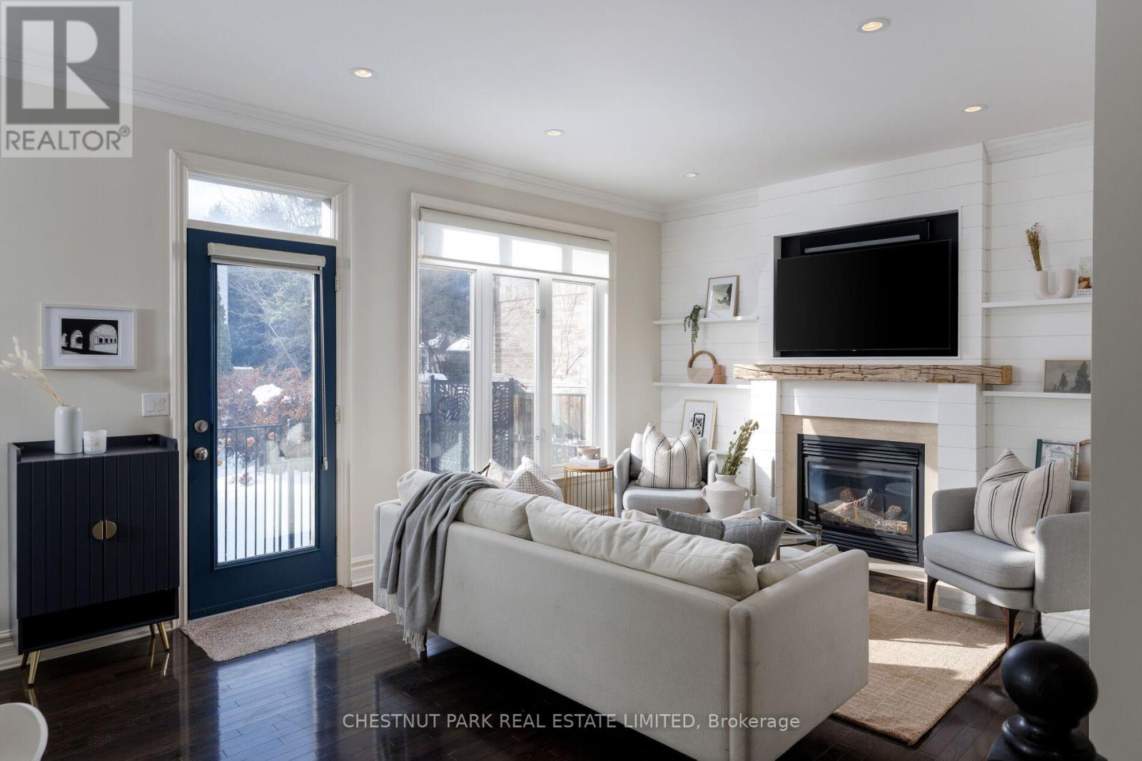 30 - 5 Tyre Avenue, Toronto, Ontario  M9A 1C5 - Photo 7 - W12795618