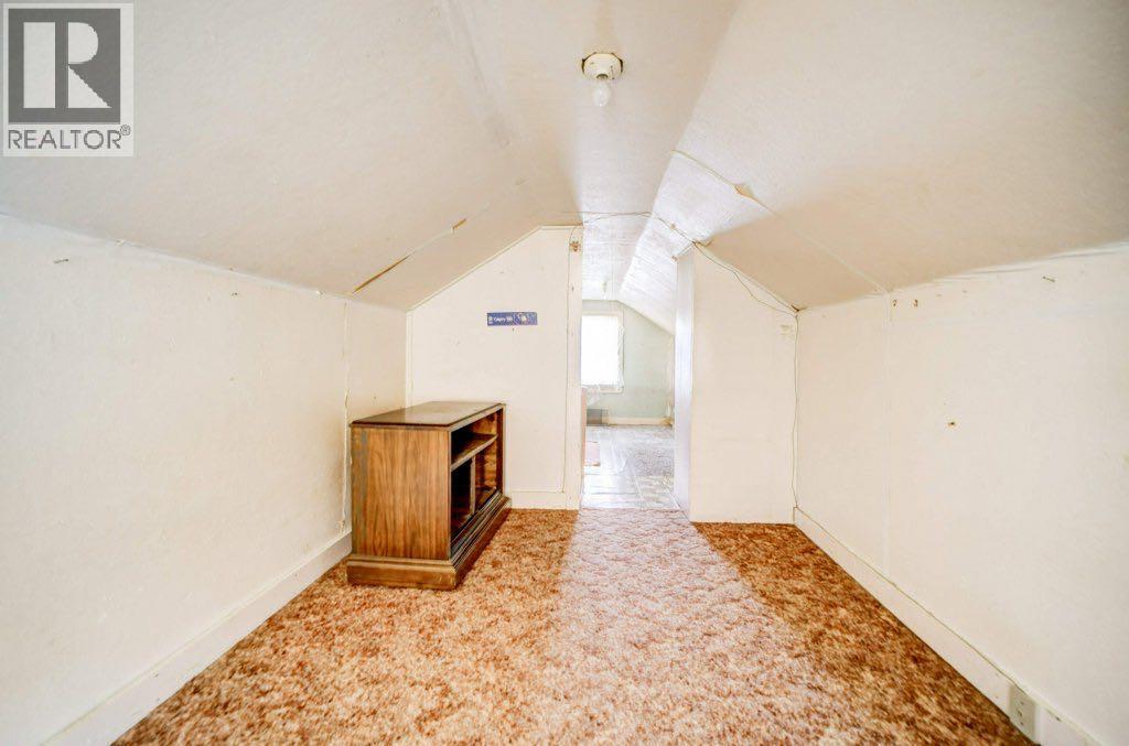 2206 211 Street, Bellevue, Alberta  T0K 0C0 - Photo 31 - A2286895