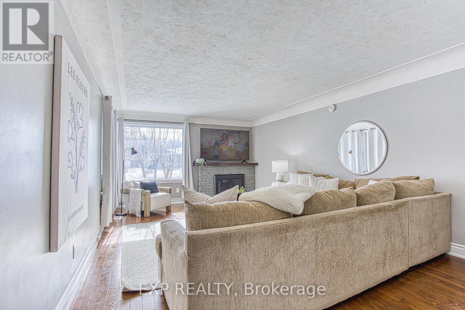 15 Passmore Street, Hamilton, Ontario  L8G 3J4 - Photo 11 - X12795590