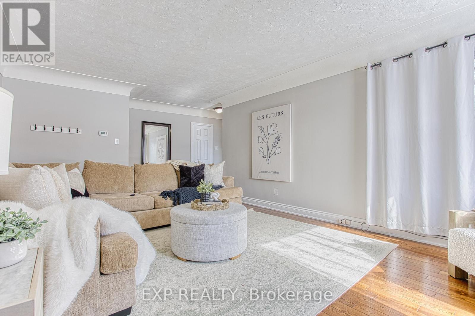 15 Passmore Street, Hamilton, Ontario  L8G 3J4 - Photo 17 - X12795590