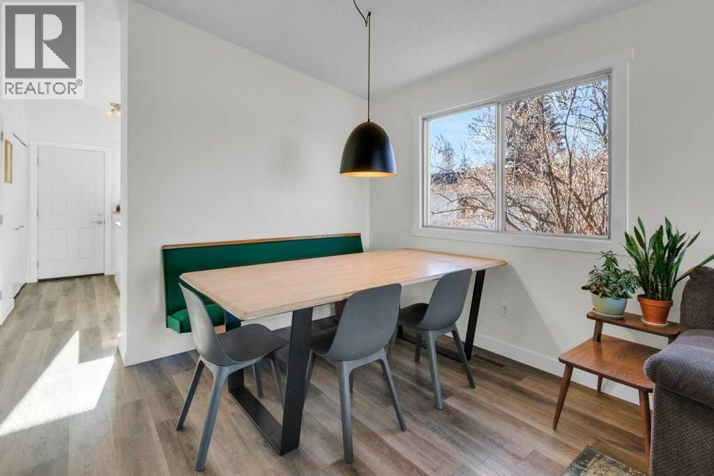 7301/7303 37 Avenue Nw, Calgary, Alberta  T3B 1W7 - Photo 6 - A2285886