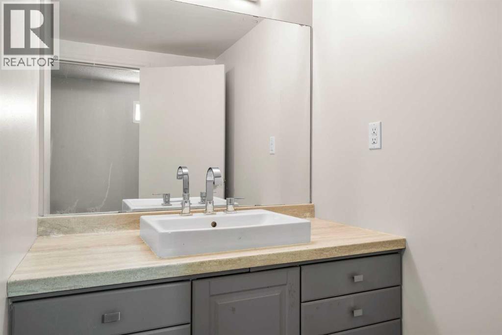 6420 30 Avenue Nw, Calgary, Alberta  T3B 1J7 - Photo 31 - A2286682