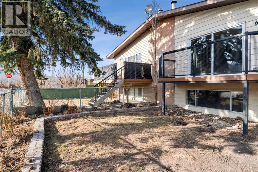 6420 30 Avenue Nw, Calgary, Alberta  T3B 1J7 - Photo 2 - A2286682