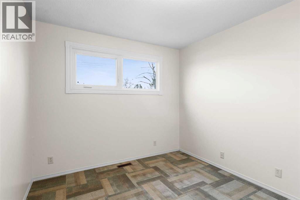 6420 30 Avenue Nw, Calgary, Alberta  T3B 1J7 - Photo 18 - A2286682