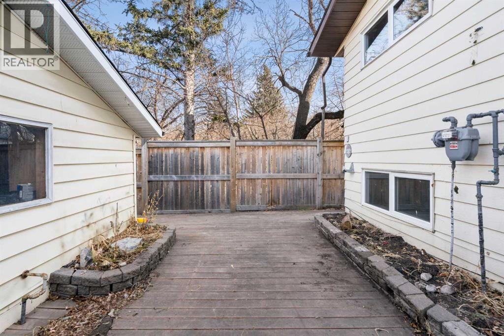 6420 30 Avenue Nw, Calgary, Alberta  T3B 1J7 - Photo 38 - A2286682