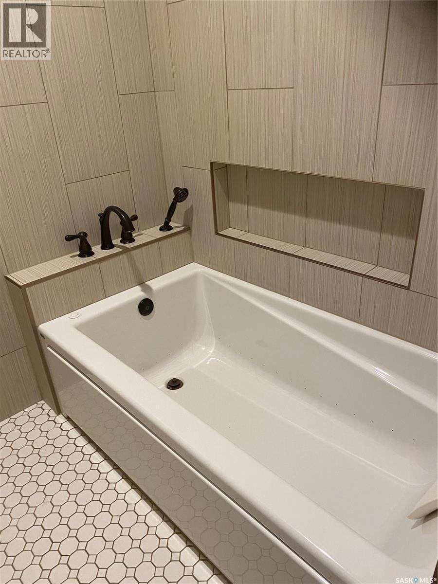 625 Centre Street, Shaunavon, Saskatchewan  S0N 2M0 - Photo 15 - SK028732