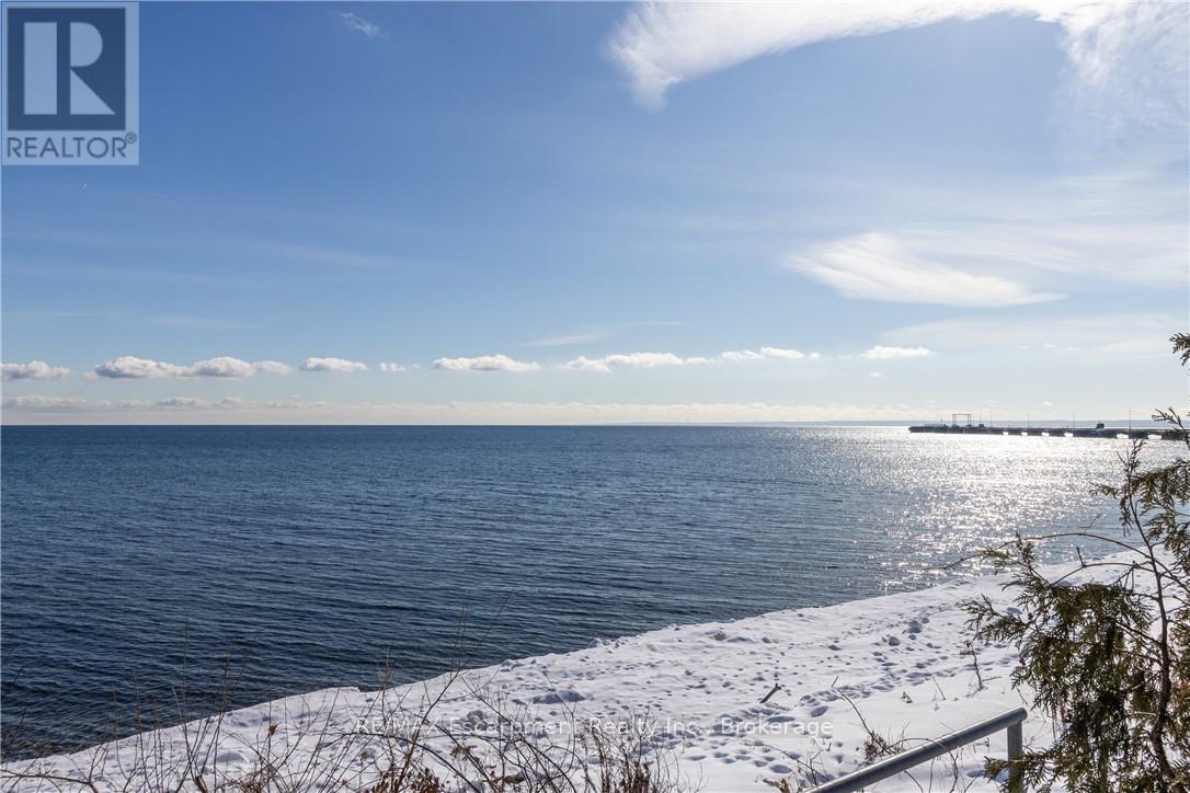 3346 Lakeshore Road W, Oakville, Ontario  L6L 6S6 - Photo 30 - W12795722