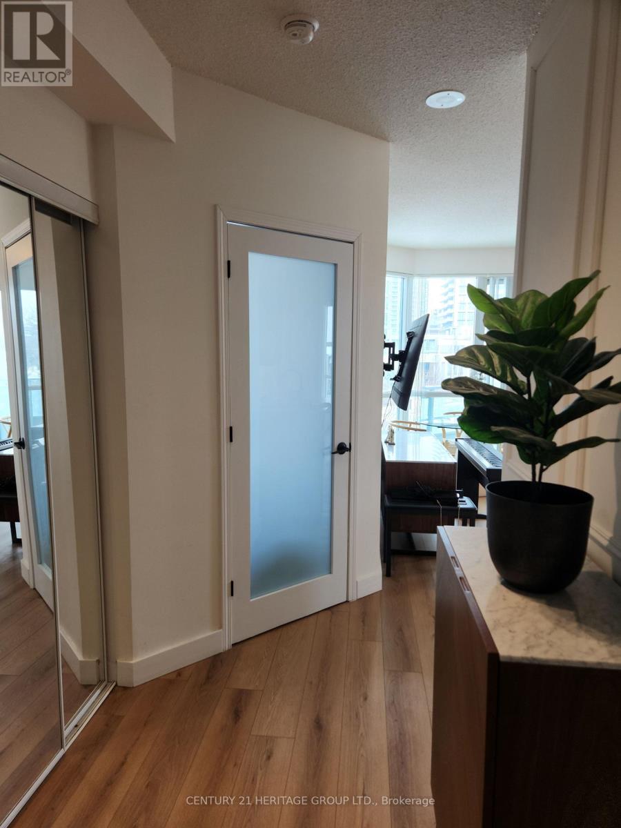 405 - 60 Byng Avenue, Toronto, Ontario  M2N 7K3 - Photo 4 - C12794548