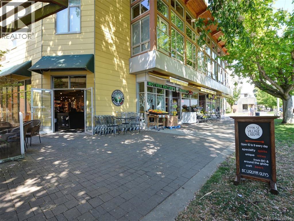105 240 Cook St, Victoria, British Columbia  V8V 3X3 - Photo 4 - 1026264
