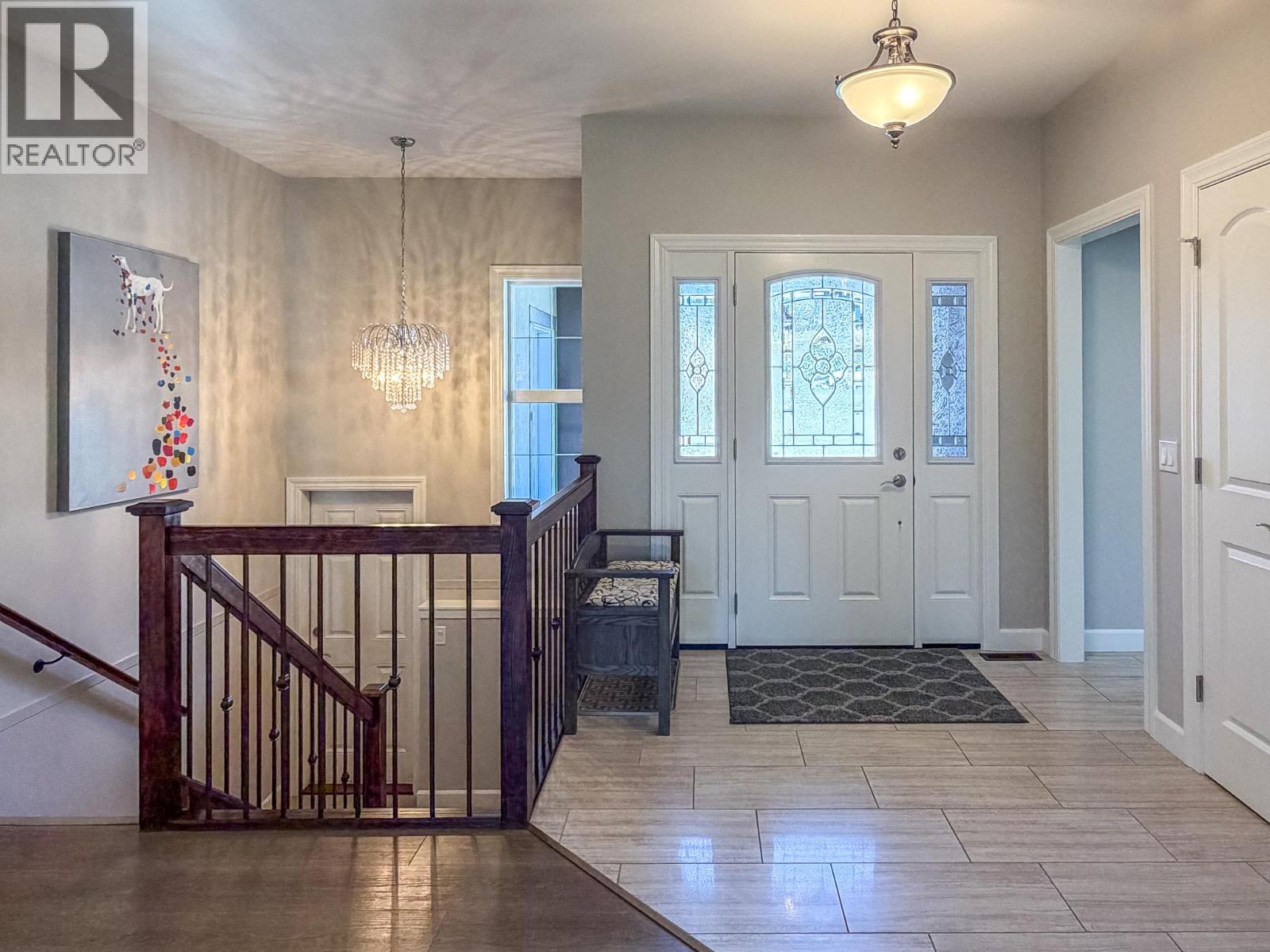 1505 Mount Royal Ridge, Cranbrook, British Columbia  V1C 0C4 - Photo 3 - 10376116