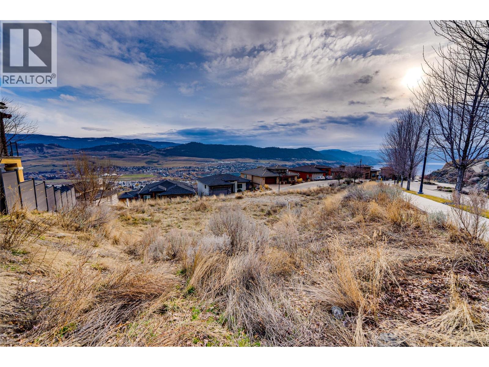 215 Harvest Court, Vernon, British Columbia  V1H 1Z9 - Photo 15 - 10375430