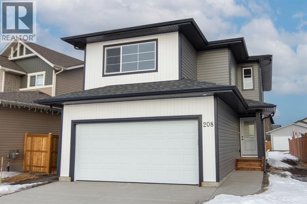 208 Augustus Way, Penhold, Alberta