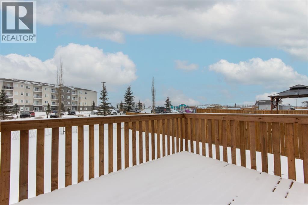 12 Trinity Street, Lacombe, Alberta  T4L 0L1 - Photo 36 - A2282020