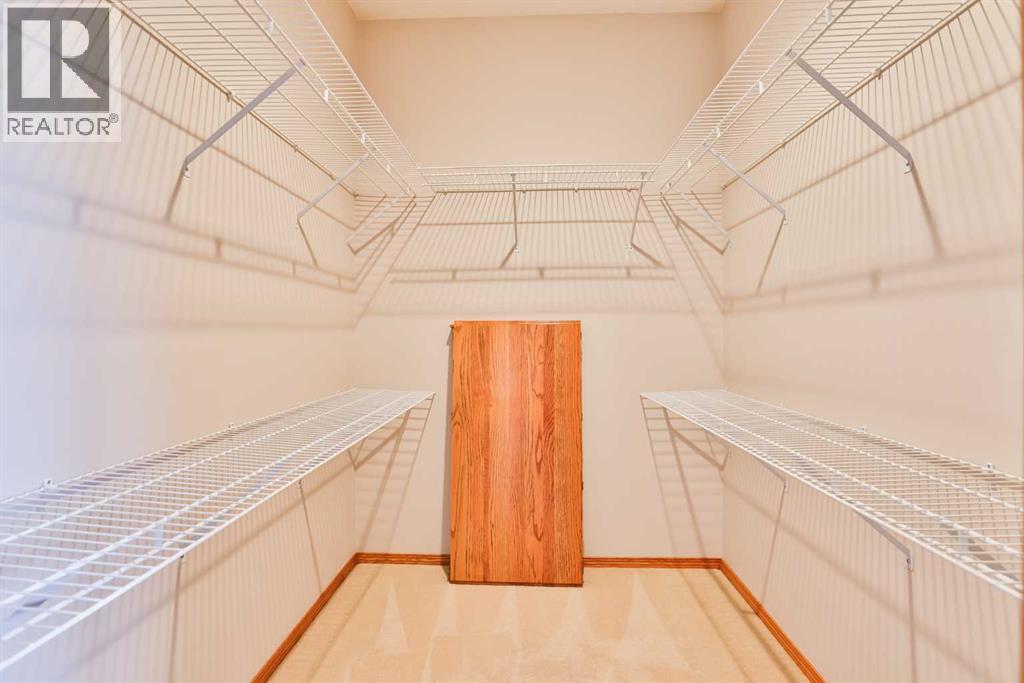 5 Fairmont Bay S, Lethbridge, Alberta  T1K 7J4 - Photo 20 - A2285932