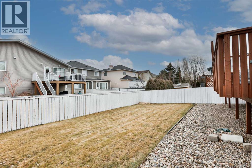 5 Fairmont Bay S, Lethbridge, Alberta  T1K 7J4 - Photo 34 - A2285932