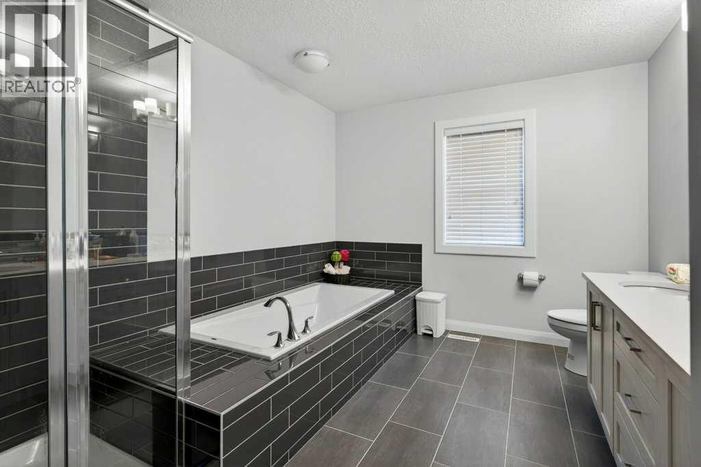 139 Evansglen Circle Nw, Calgary, Alberta  T3P 0W8 - Photo 24 - A2280024