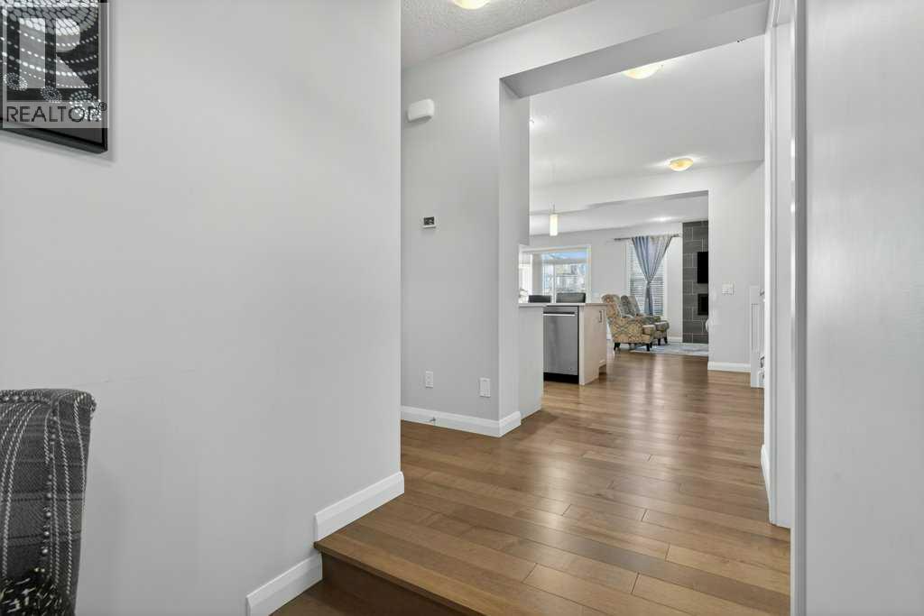 139 Evansglen Circle Nw, Calgary, Alberta  T3P 0W8 - Photo 4 - A2280024