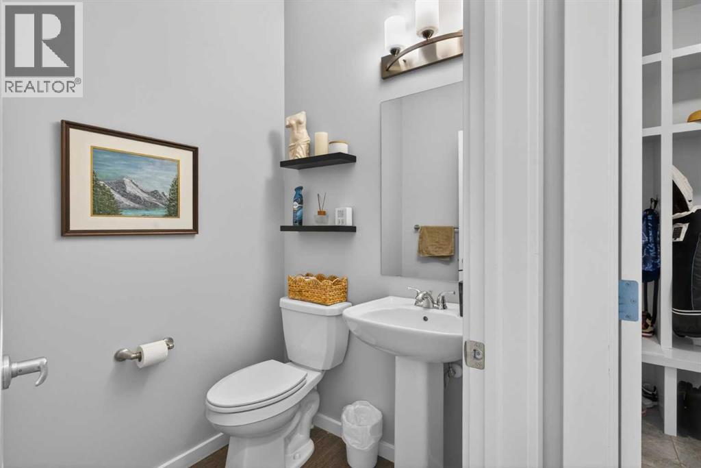 126 Bayview Circle Sw, Airdrie, Alberta  T4B 4H2 - Photo 19 - A2286936