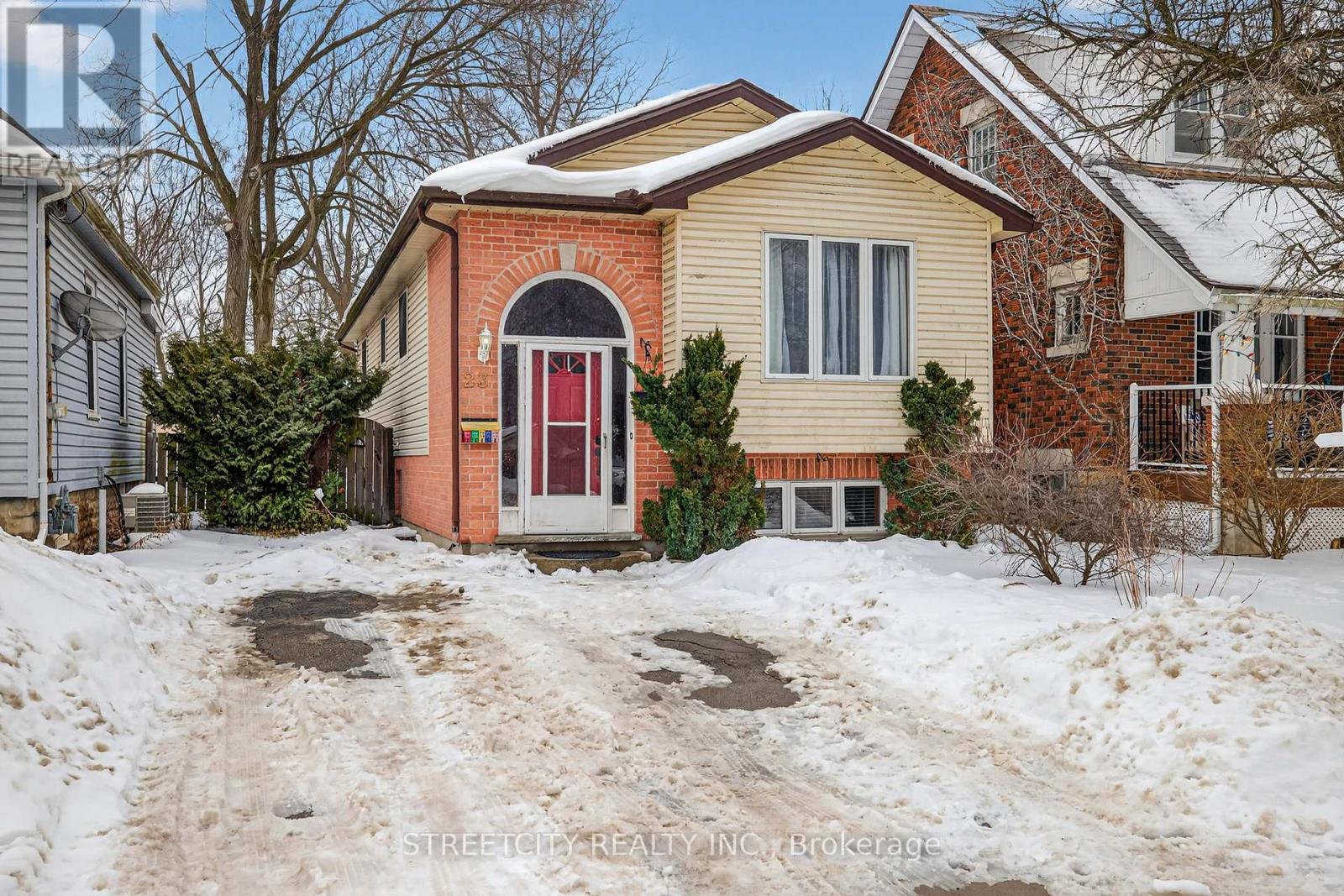 23 ELMWOOD PLACE, London South, Ontario