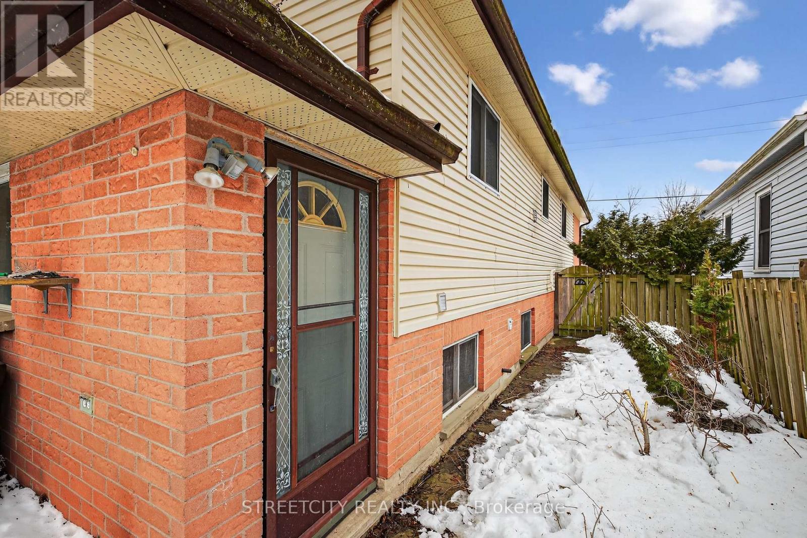 23 Elmwood Place, London South, Ontario  N6J 1J3 - Photo 30 - X12795688