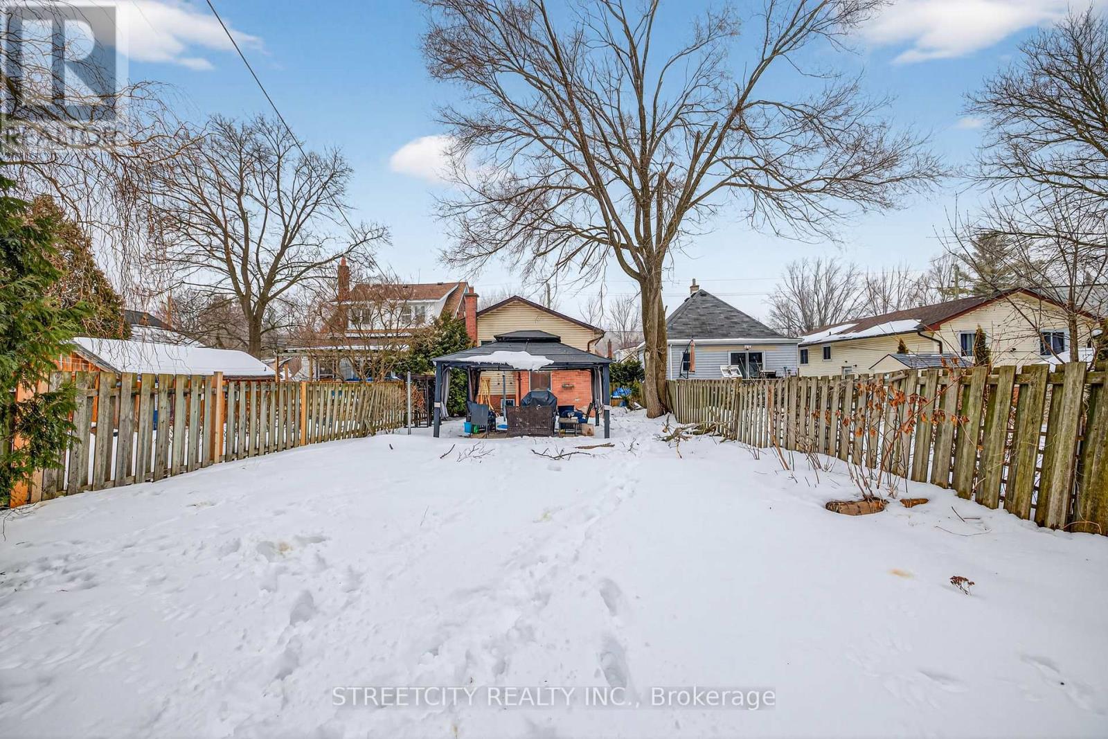 23 Elmwood Place, London South, Ontario  N6J 1J3 - Photo 31 - X12795688